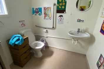 Retail or Office – Quiet Royal Oak Space