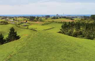 229 Hurford Road, Omata