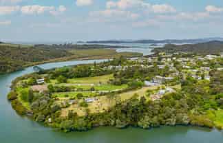 111 Yorke Road, Paihia