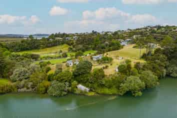 111 Yorke Road, Paihia