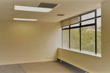 NEW Ground Floor Office in Milford 20m2