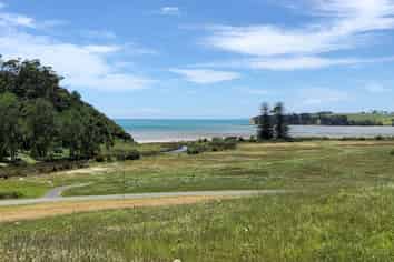 21 Hurihuri Road (Weiti Bay), Okura