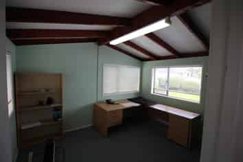 Glen Eden Attractive Self Contained