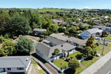 14 and 14A Springfield Road, Springfield