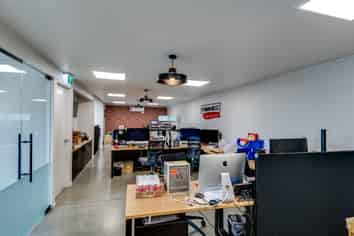 Calling All Trade Retailers