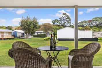 C3/535 Grahams Beach Road, Awhitu