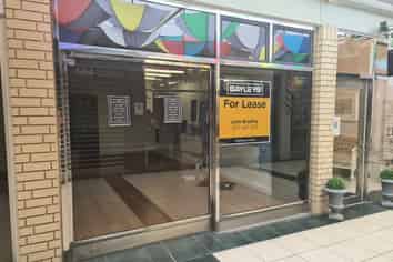 Piccadilly uniqueness