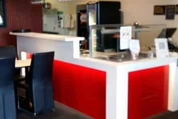 Be Part of the Busy Oak Junction!