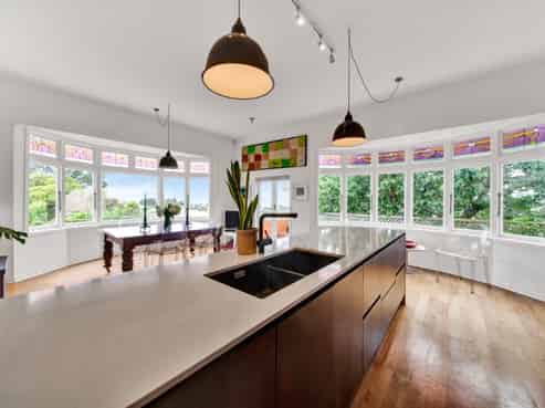 533 Devon Street West, Blagdon