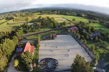 RESIDENTIAL LIFESTYLE PROPERTY WITH INCOME