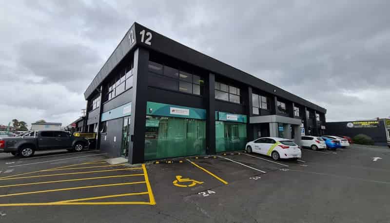 12 Lambie Drive, Manukau