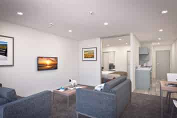 123 Taranaki Street - Ramada Hotel and Suites, Te Aro