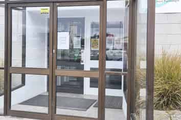 Office Suite -Victoria Avenue