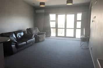 13 Hughes Crescent, Cromwell