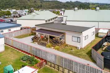 103C Leander Road, Whangamata