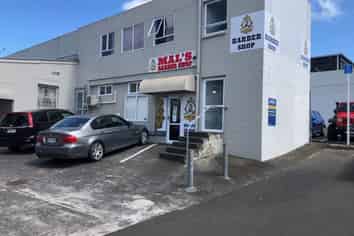 Funky ground floor retail - 32sqm