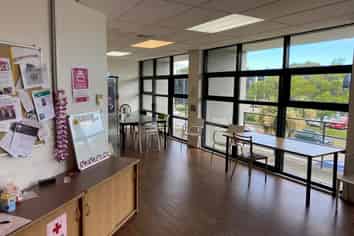 For lease - superb office opportunity