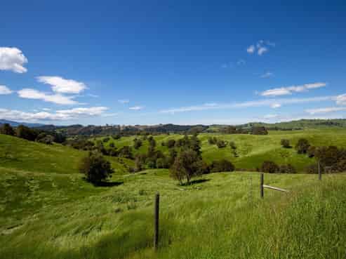 155 Sunday Creek Road, Thorpe