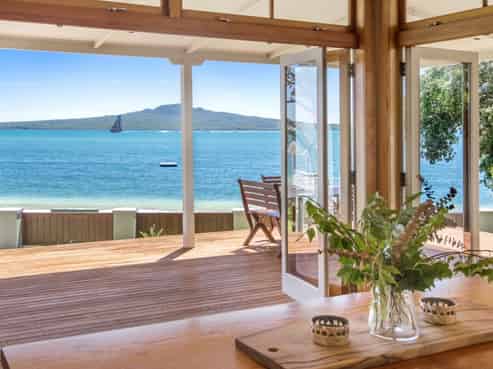 48 Cheltenham Road, Devonport