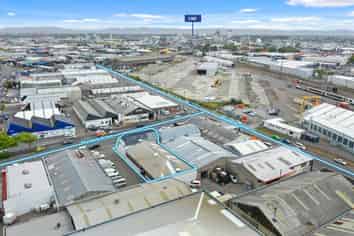 Motivated Landlord - Rent Free Available 