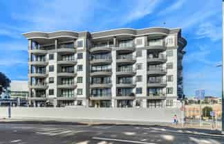 4C/118 Gladstone Road, Parnell