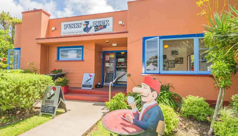 110 Great North Road, Saint Johns Hill