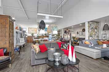 YOUR "COUNTRY LIFE" STYLE BUSINESS