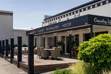 YOUR "COUNTRY LIFE" STYLE BUSINESS