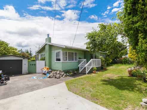 43 Edmund Road, Mangakakahi