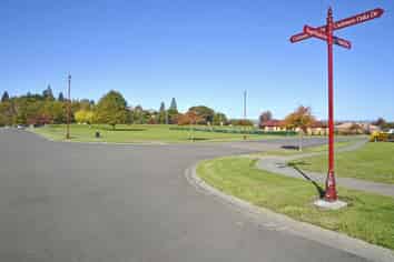  Cashmere Oaks Estate, SH2, Masterton