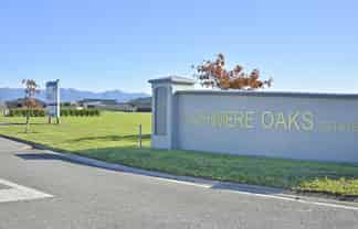  Cashmere Oaks Estate, SH2, Masterton