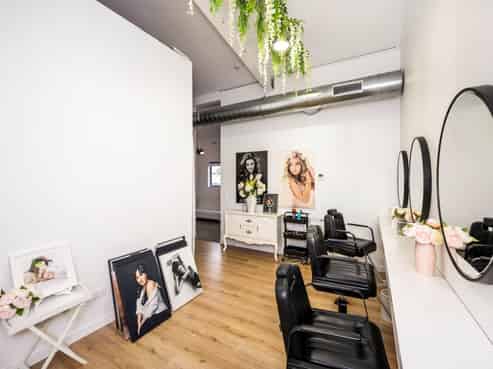 ENTRY LEVEL COMMERCIAL INVESTMENT - OFFICE AND...