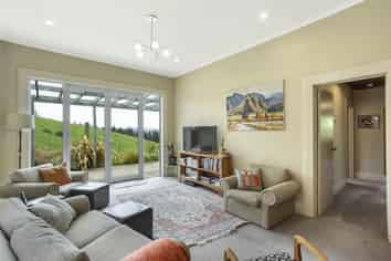 22 Pryde Road, Evansdale, Waitati