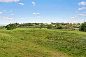 Lot 14/429 Clifton Road, Whitford