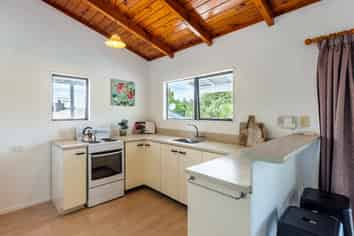 90 Monarch Avenue, Hillcrest