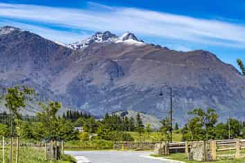Stage 2 Linksgate on Manse Road, Arrowtown