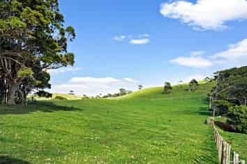 267 Boiler Gully Road, Awhitu