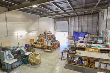 Modern warehouse/showroom