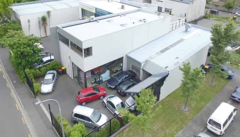 1-2/12 Lowe Street, Addington