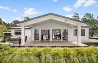 6 Tram Gully Road, Awhitu