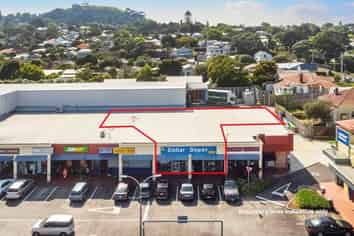 High profile retail position on Dominion Road