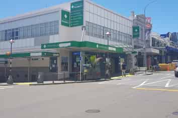 High Profile corner Retail