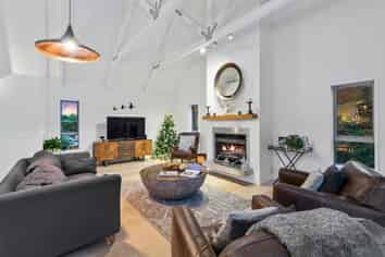 87 Hartway Grove, Coatesville