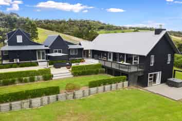 87 Hartway Grove, Coatesville