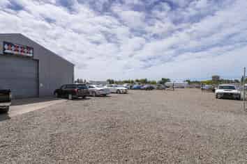 High Profile - Ngaumutawa Road