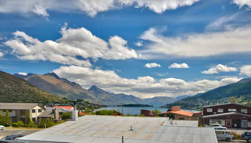 11/1091 Frankton Road, 