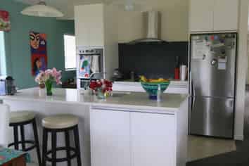 607/a Ocean Rd, Whangamata