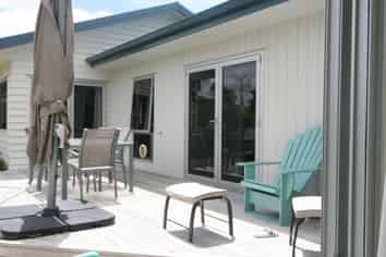 607/a Ocean Rd, Whangamata