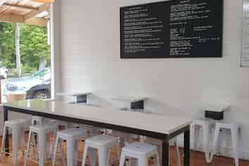 Eatery With Rent Only $260 p/w