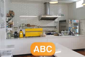 Eatery With Rent Only $260 p/w